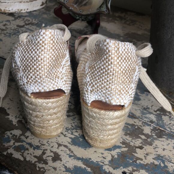 Andre Asous Woven Natural Floral Design Canvas Espadrille Shoes NWOT - Picture 4 of 16